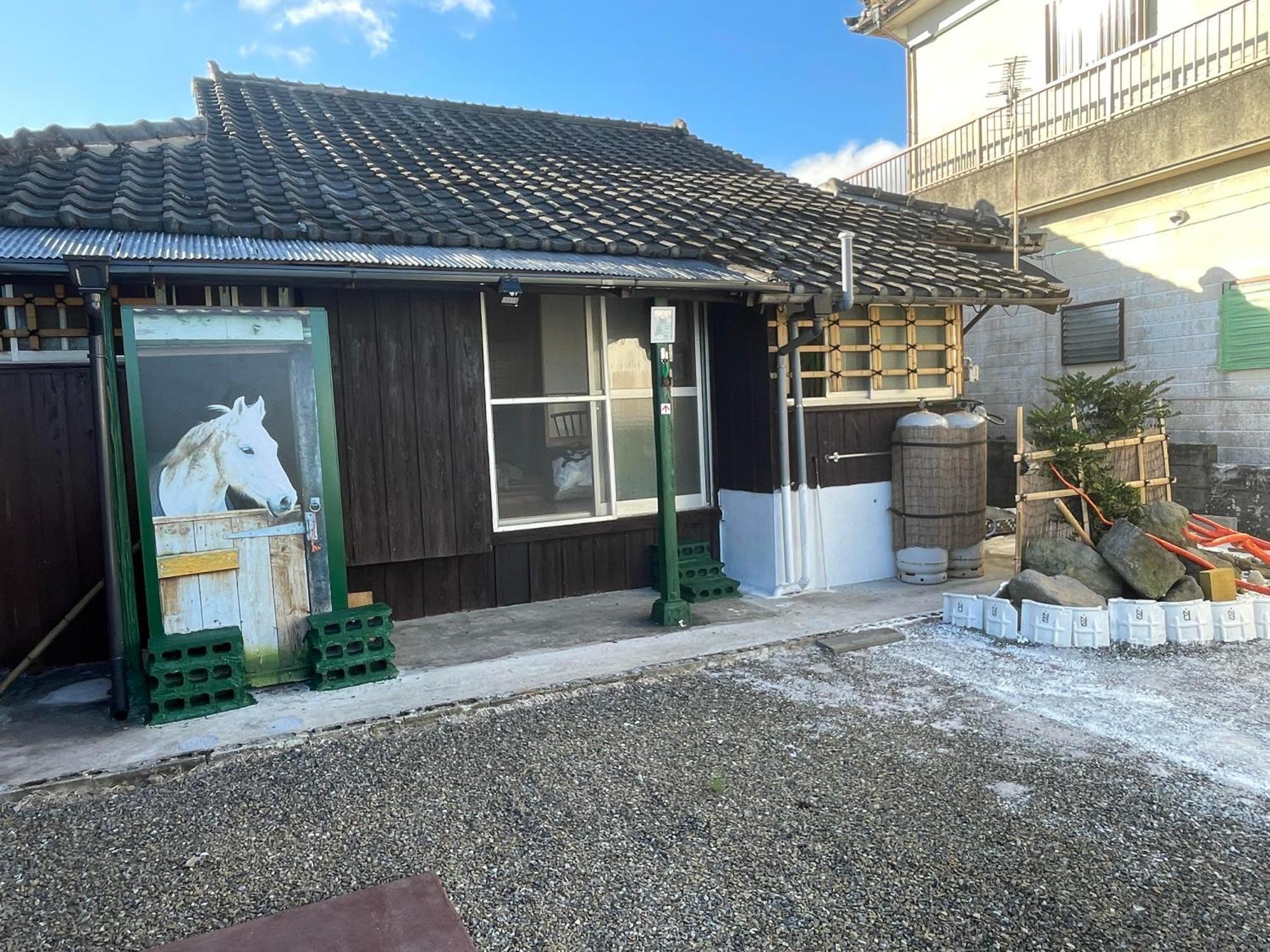 ライダーズハウス薩摩ヴィンテージインビーチフロント Minamiosumi Extérieur photo